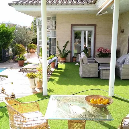 Bed & Breakfast Angeles Piscine Privee Pour 20 Personnes